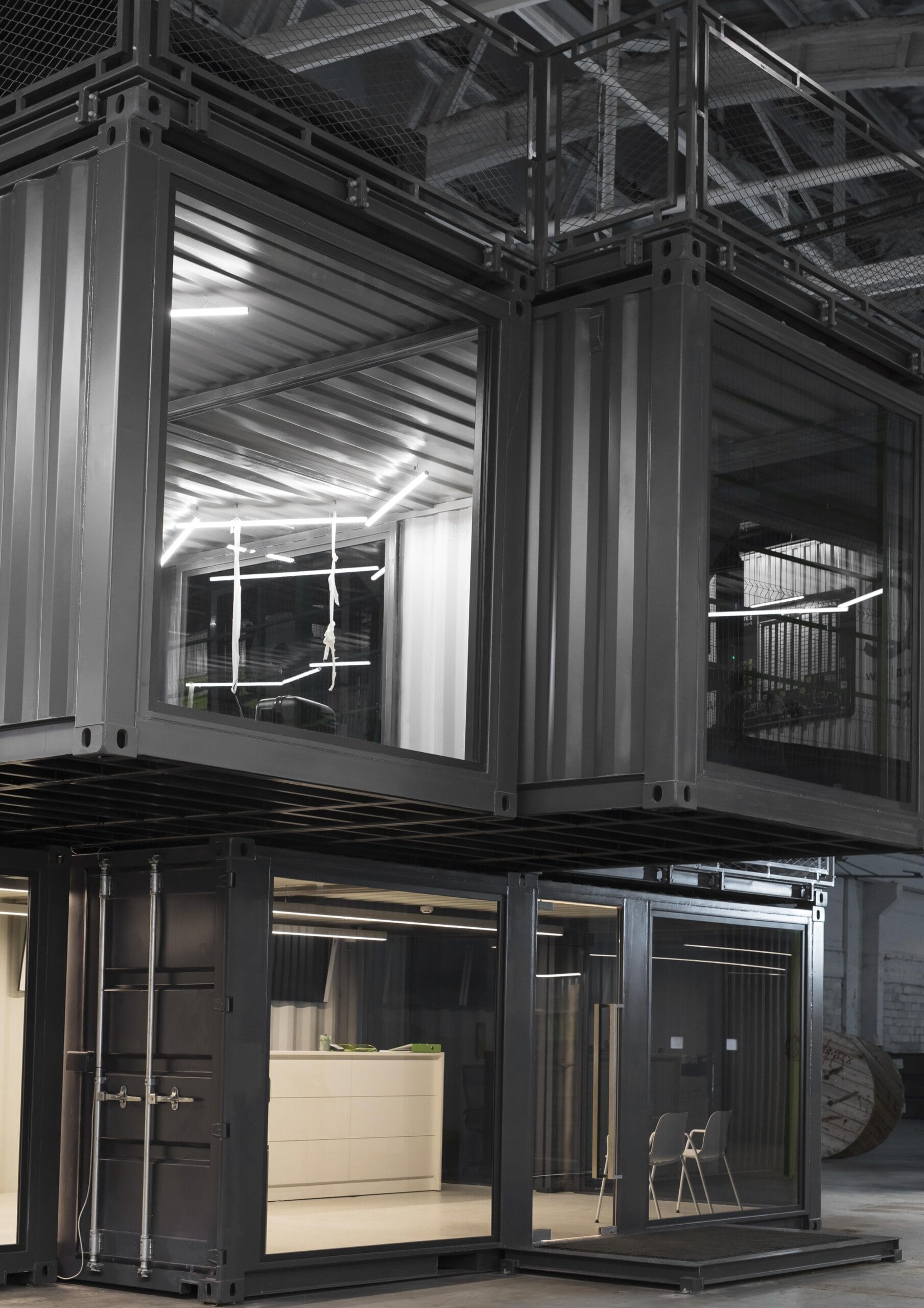 espacios modulares con contenedores